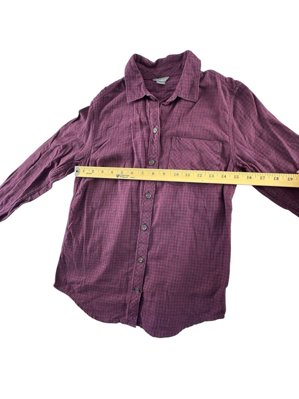 Eddie Bauer Women's Button-Down Shirt in Burgundy